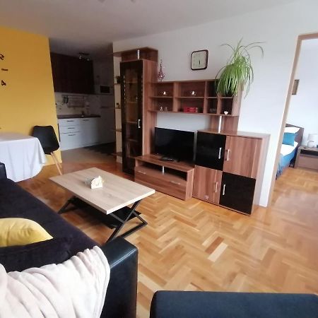 Apartman Relax - Free Public Parking Saraievo Exterior foto